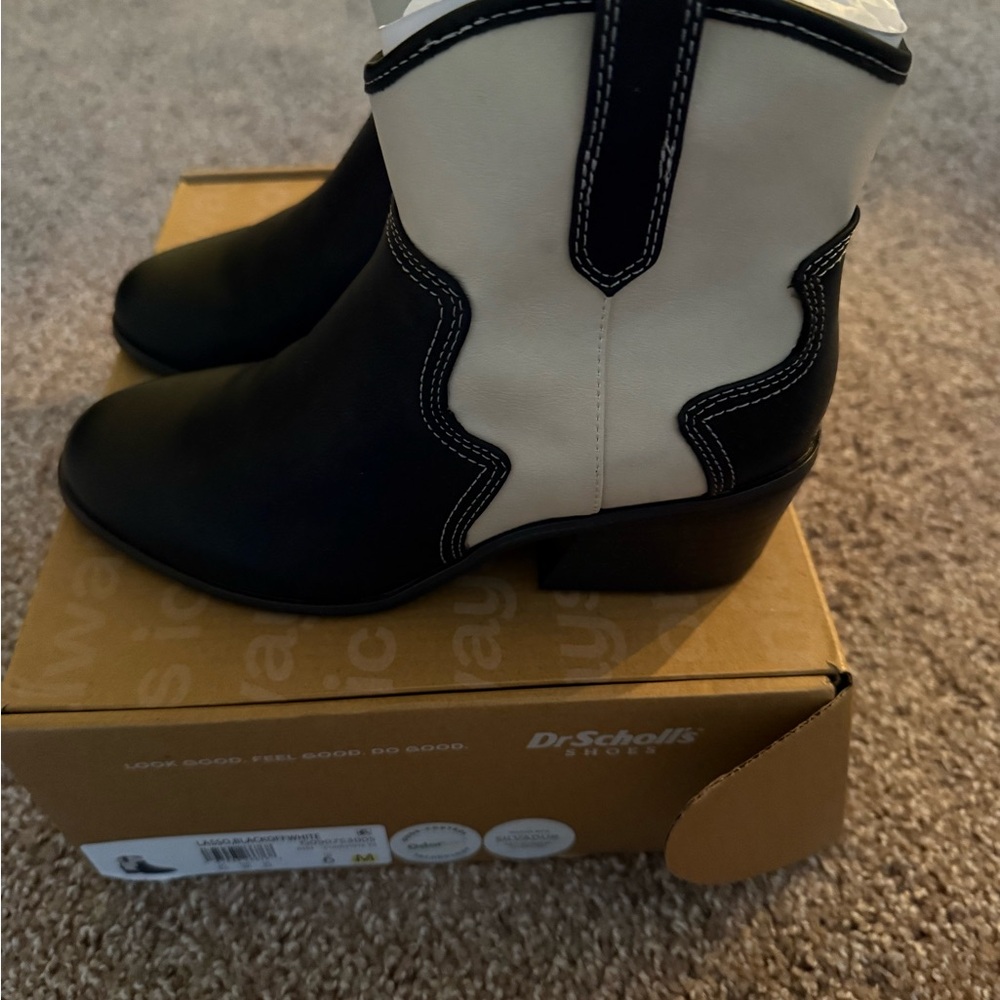 Dr. Scholl's Black and Cream Ankle Boots